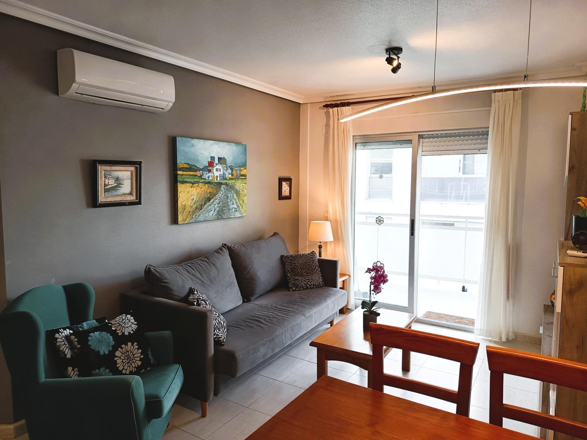 For sale - 2 Bedroom 1 Bathroom Apartment - Penthouse in Orihuela - Cabo Roig  - Alicante