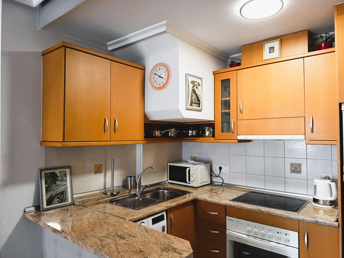 For sale - 2 Bedroom 1 Bathroom Penthouse in Cabo Roig - Cabo Roig  - Alicante
