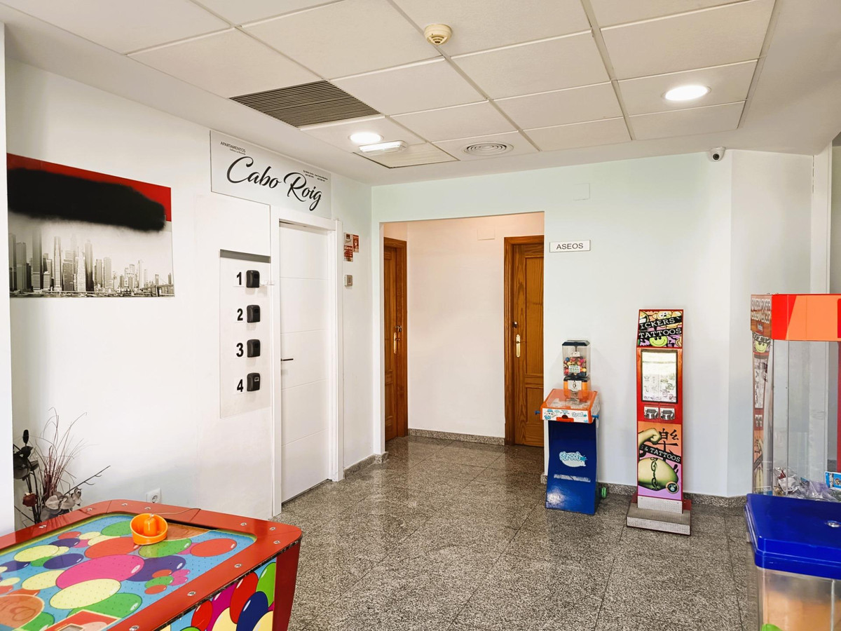 For sale - 2 Bedroom 1 Bathroom Penthouse in Cabo Roig - Cabo Roig  - Alicante