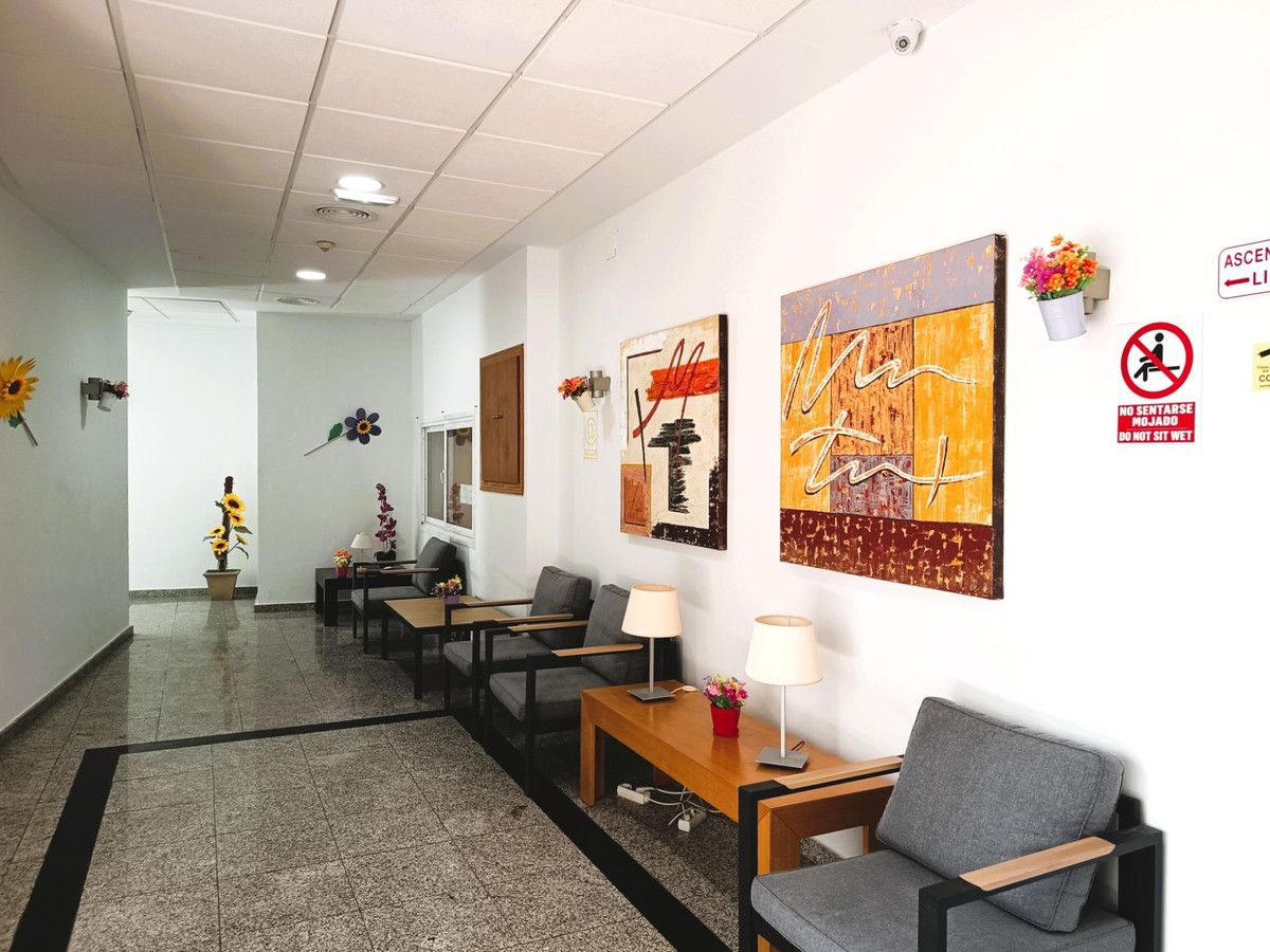 For sale - 2 Bedroom 1 Bathroom Penthouse in Cabo Roig - Cabo Roig  - Alicante