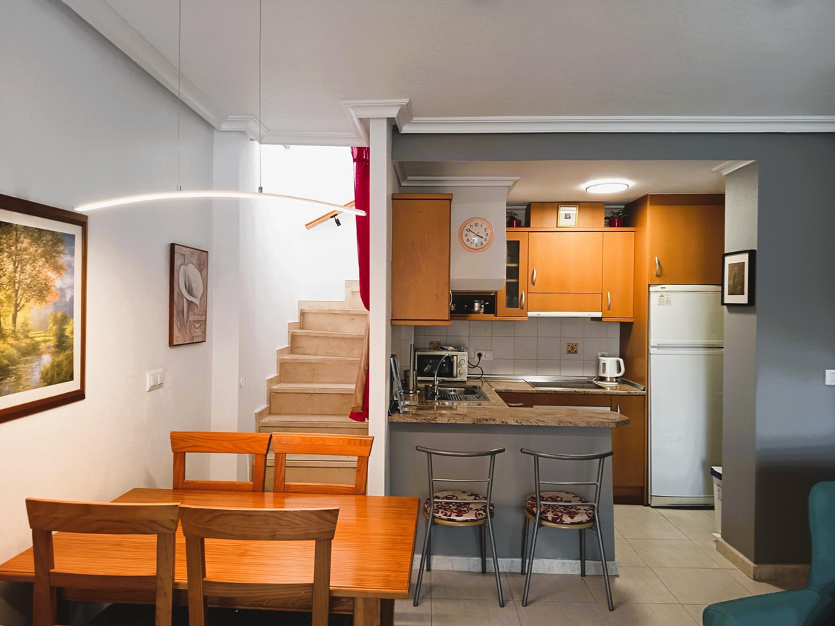 For sale - 2 Bedroom 1 Bathroom Penthouse in Cabo Roig - Cabo Roig  - Alicante