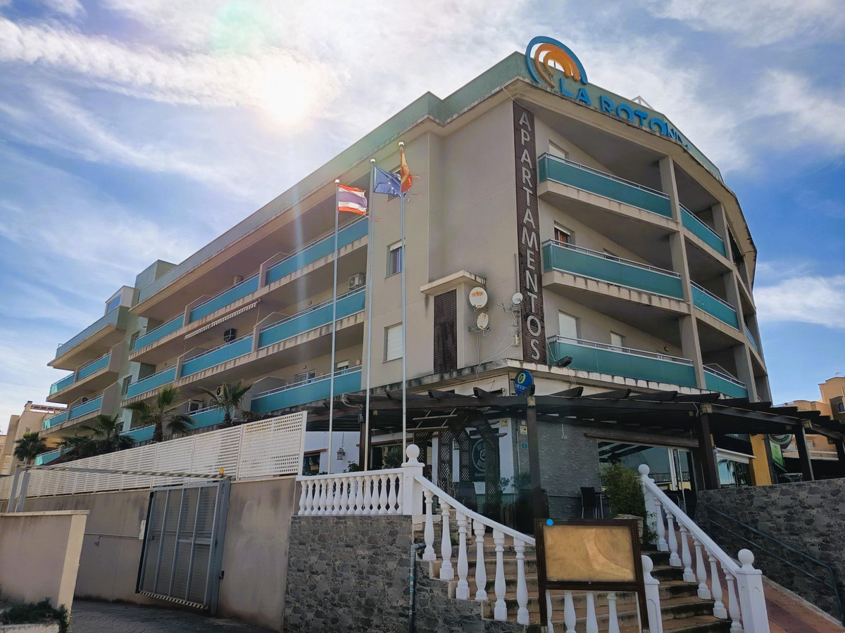 For sale - 2 Bedroom 1 Bathroom Penthouse in Cabo Roig - Cabo Roig  - Alicante