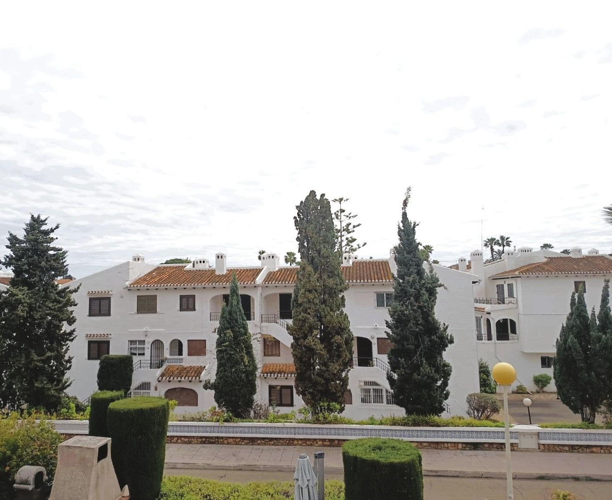 For sale - 4 Bedroom 3 Bathroom Apartment - Duplex in Orihuela - Cabo Roig  - Alicante