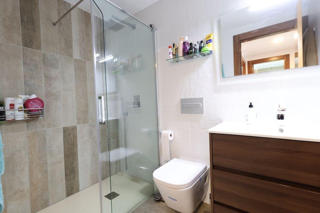 For sale - 4 Bedroom 3 Bathroom Townhouse in Cabo Roig - Cabo Roig  - Alicante