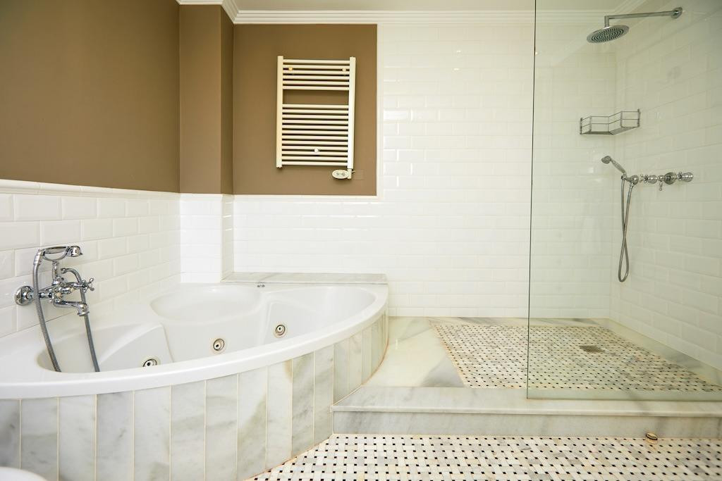 For sale - 5 Bedroom 4 Bathroom House - Detached Villa in Rojales - Rojales Centro  - Alicante