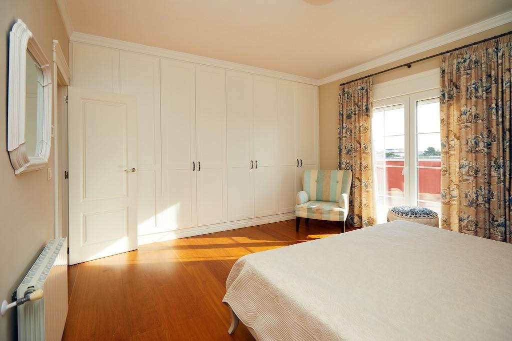 For sale - 5 Bedroom 4 Bathroom House - Detached Villa in Rojales - Rojales Centro  - Alicante