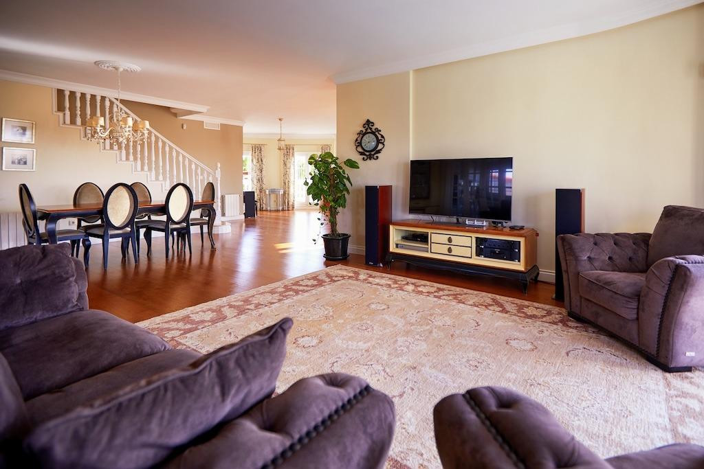 For sale - 5 Bedroom 4 Bathroom House - Detached Villa in Rojales - Rojales Centro  - Alicante