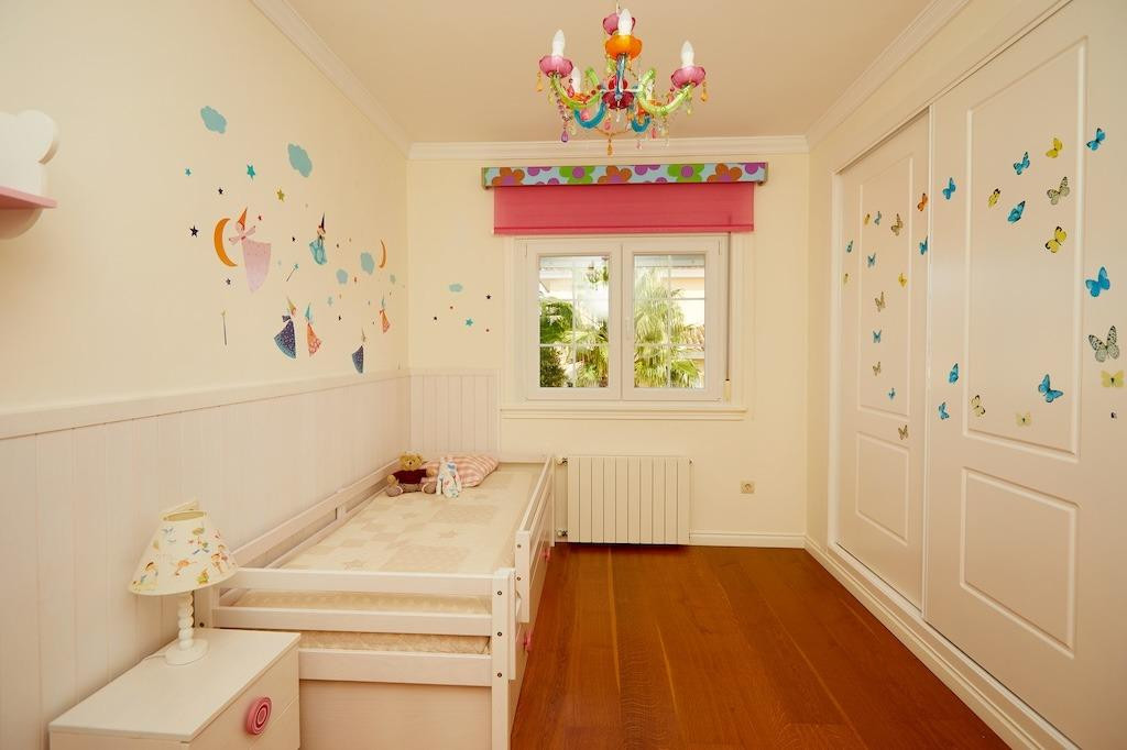 For sale - 5 Bedroom 4 Bathroom House - Detached Villa in Rojales - Rojales Centro  - Alicante