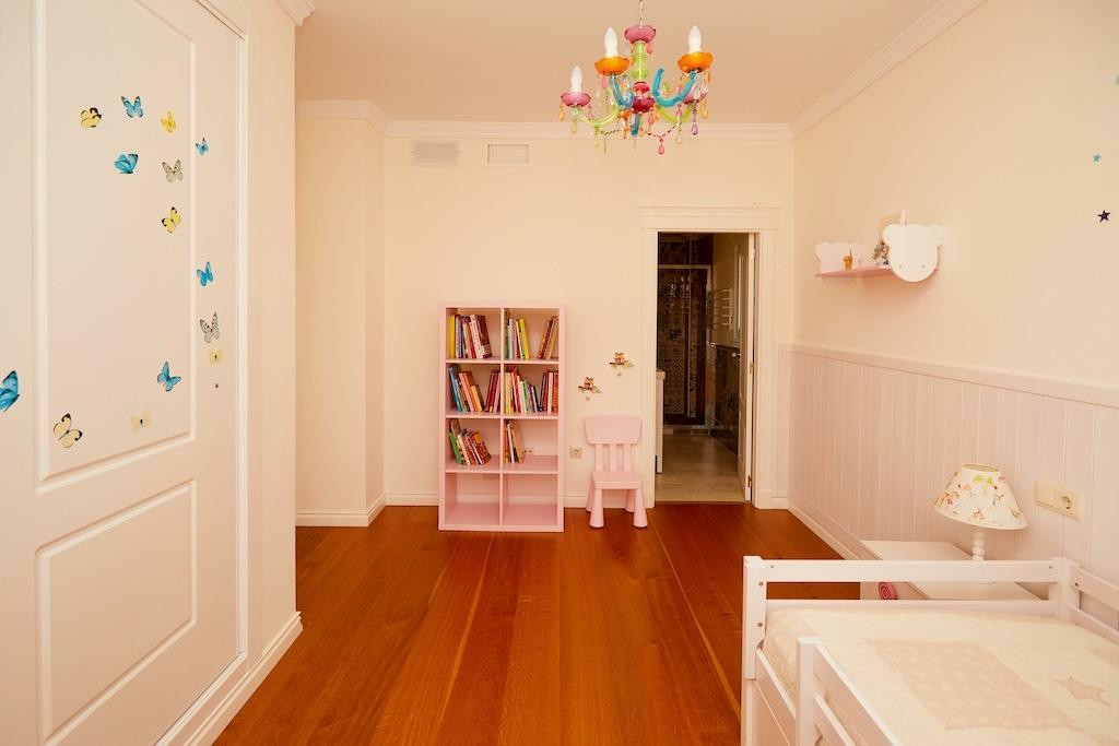 For sale - 5 Bedroom 4 Bathroom House - Detached Villa in Rojales - Rojales Centro  - Alicante