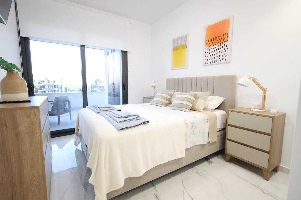 For sale - 2 Bedroom 2 Bathroom Apartment - Middle Floor Apartment in Orihuela - Punta Prima  - Alicante