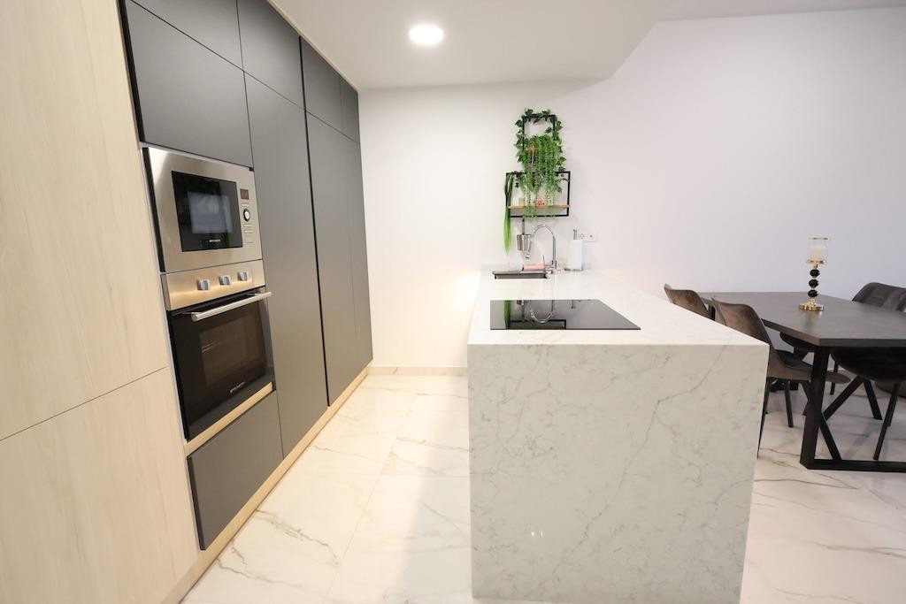 For sale - 2 Bedroom 2 Bathroom Apartment - Middle Floor Apartment in Orihuela - Punta Prima  - Alicante