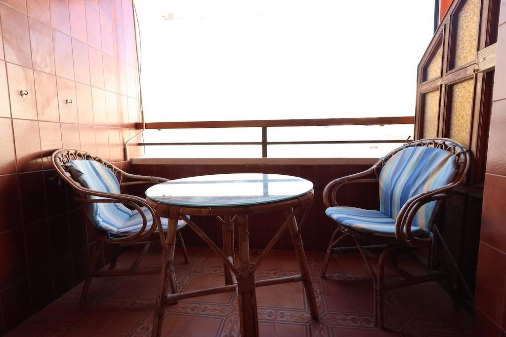 For sale - 3 Bedroom 2 Bathroom Apartment - Middle Floor Apartment in Torrevieja - Playa Del Cura  - Alicante