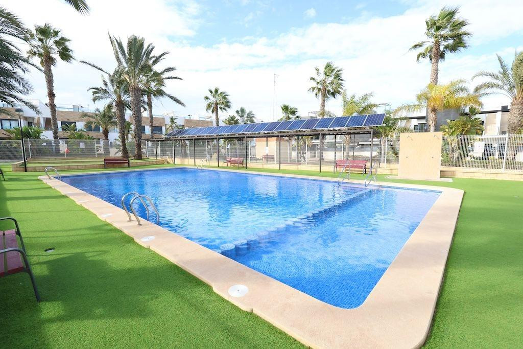 For sale - 3 Bedroom 3 Bathroom House - Townhouse in Orihuela - Los Dolses  - Alicante