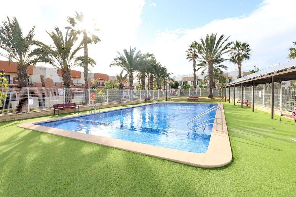 3 Bedroom 3 Bathroom House - Townhouse in Orihuela