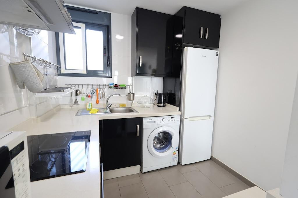 For sale - 2 Bedroom 2 Bathroom House - Bungalow in Orihuela - La Zenia  - Alicante