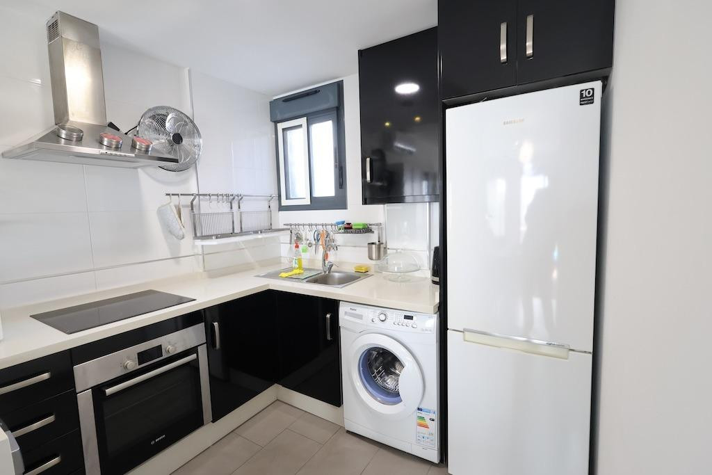 For sale - 2 Bedroom 2 Bathroom House - Bungalow in Orihuela - La Zenia  - Alicante