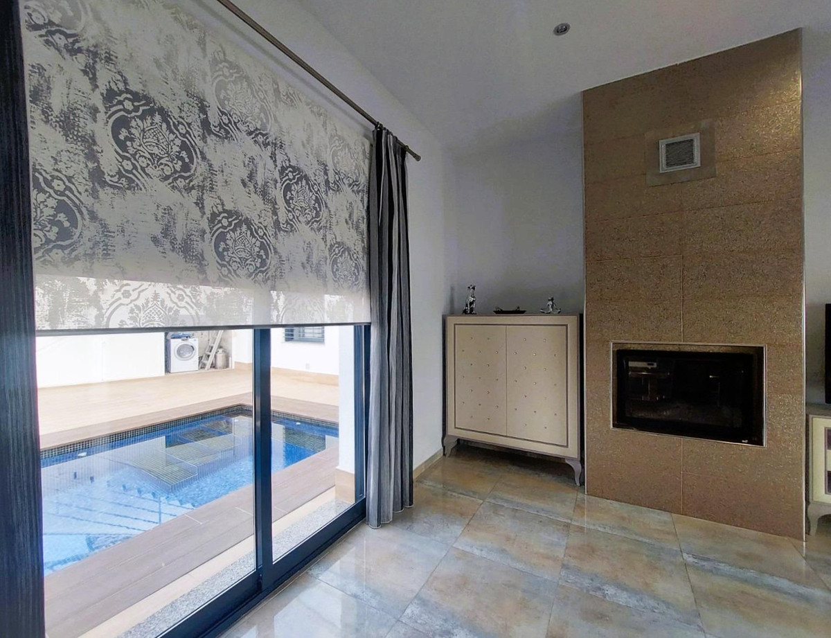 For sale - 3 Bedroom 2 Bathroom House - Detached Villa in Pilar de la Horadada - Torre de la Horadada  - Alicante
