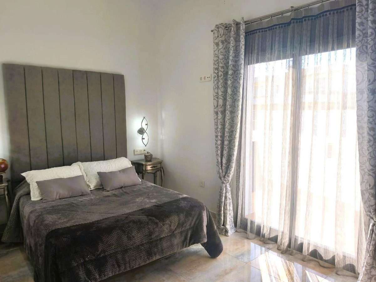 For sale - 3 Bedroom 2 Bathroom House - Detached Villa in Pilar de la Horadada - Torre de la Horadada  - Alicante