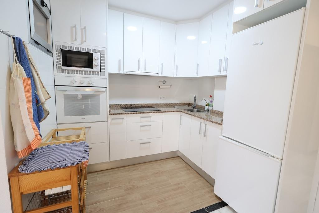 For sale - 3 Bedroom 1 Bathroom Apartment La Mata -  - Alicante