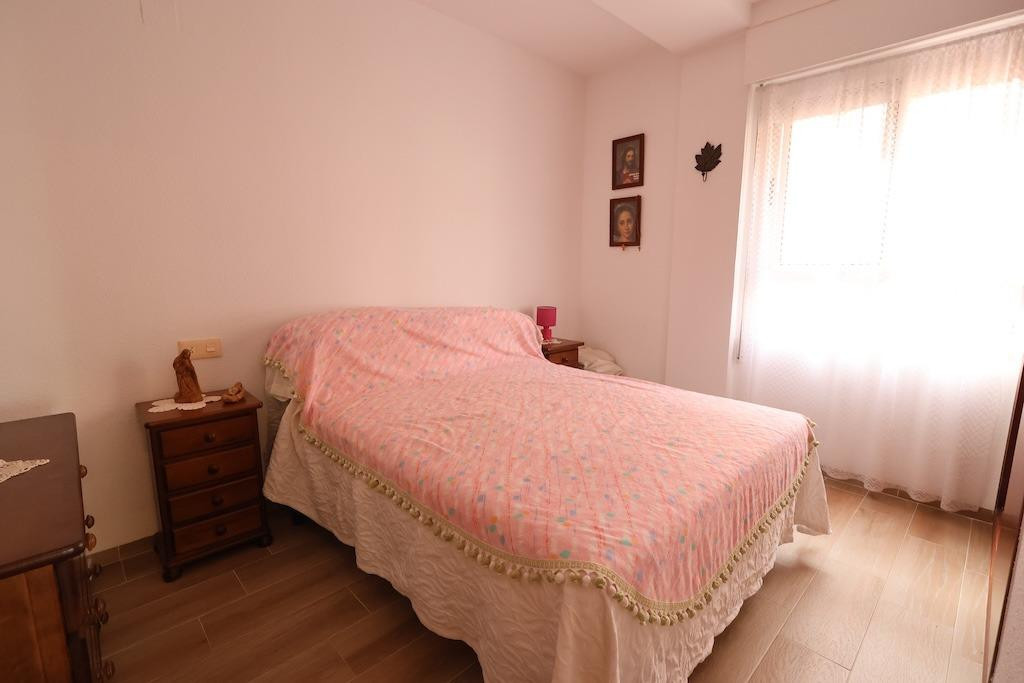 For sale - 3 Bedroom 1 Bathroom Apartment La Mata -  - Alicante