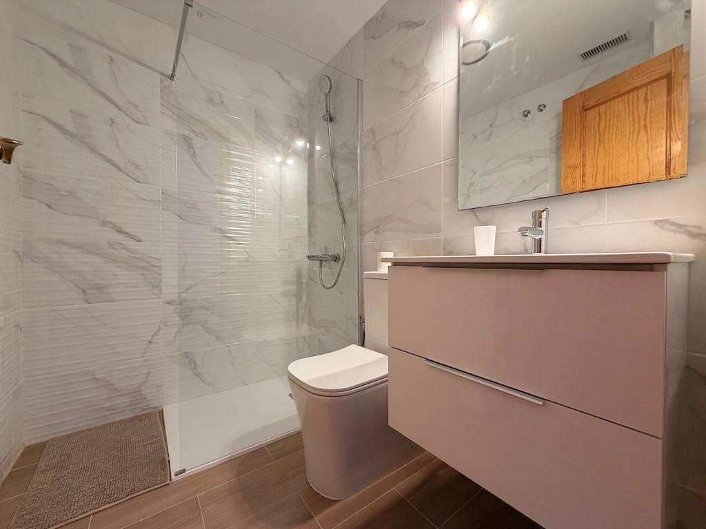 For sale - 2 Bedroom 1 Bathroom House - Bungalow in Orihuela - Orihuela Costa  - Alicante