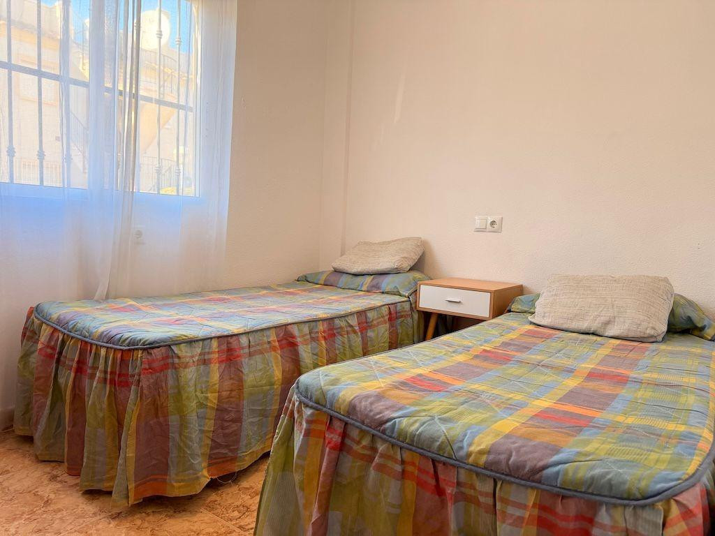 For sale - 2 Bedroom 1 Bathroom House - Bungalow in Orihuela - Orihuela Costa  - Alicante