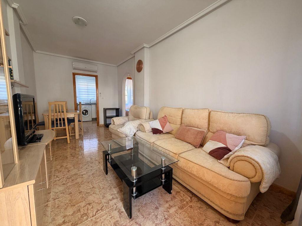 For sale - 2 Bedroom 1 Bathroom House - Bungalow in Orihuela - Orihuela Costa  - Alicante