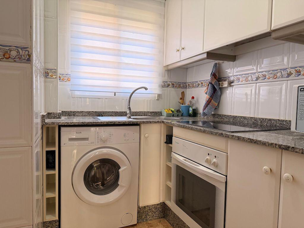 For sale - 2 Bedroom 1 Bathroom House - Bungalow in Orihuela - Orihuela Costa  - Alicante
