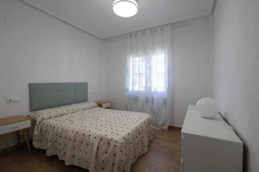 For sale - 2 Bedroom 1 Bathroom House - Bungalow in Orihuela - Orihuela Costa  - Alicante