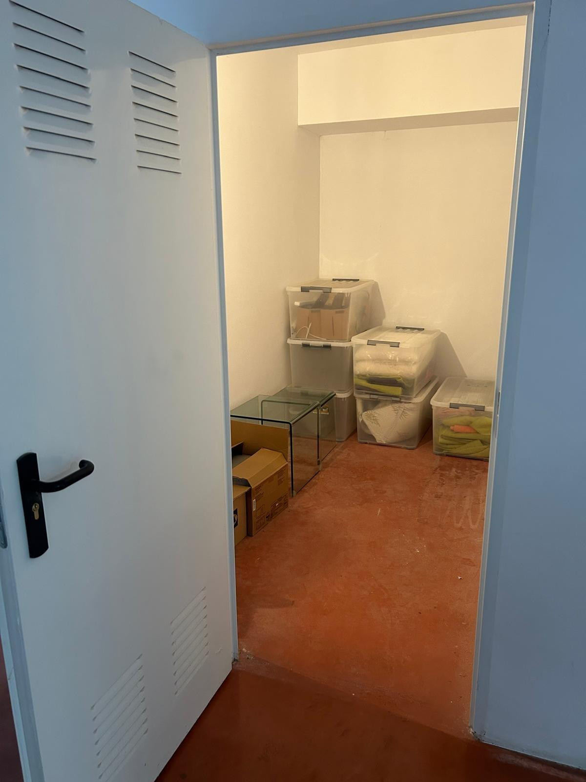 For sale - 2 Bedroom 2 Bathroom Apartment - Middle Floor Apartment in Orihuela - La Zenia  - Alicante