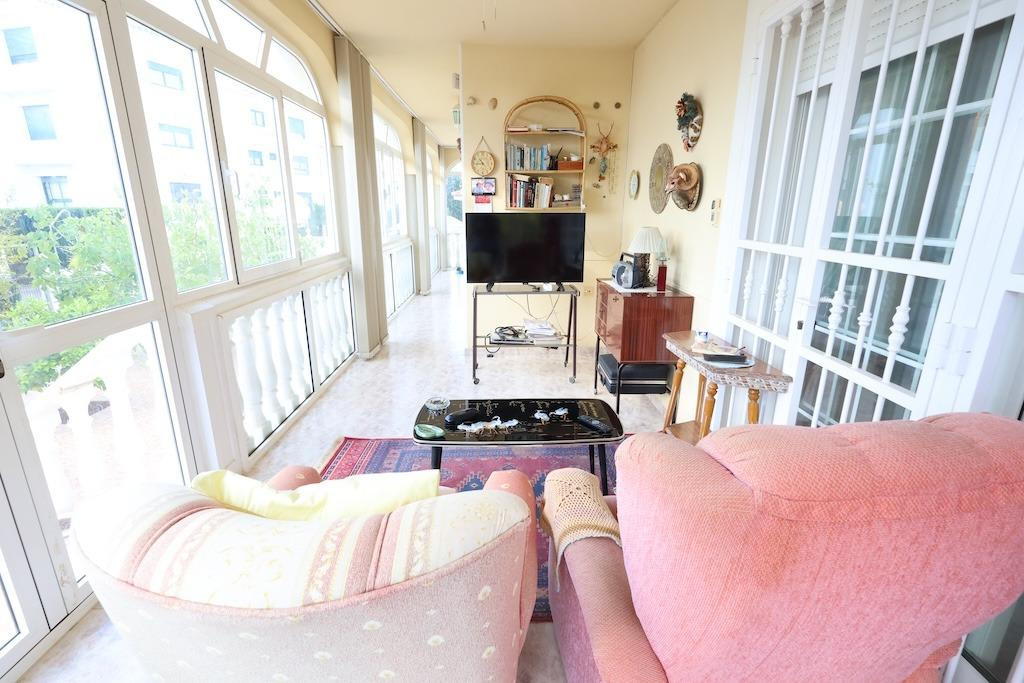 For sale - 5 Bedroom 4 Bathroom House - Detached Villa in Orihuela - Orihuela Costa  - Alicante