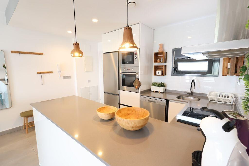 For sale - 2 Bedroom 2 Bathroom House - Bungalow in Pilar de la Horadada - Pilar de la Horadada Centro  - Alicante