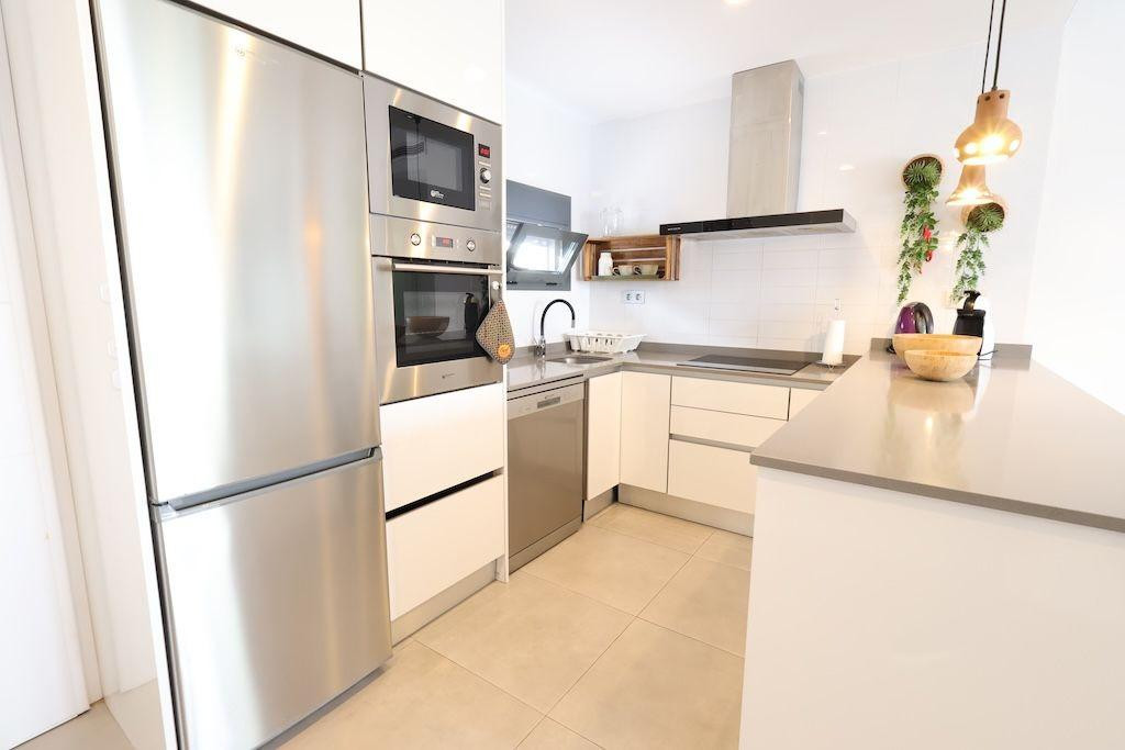 For sale - 2 Bedroom 2 Bathroom House - Bungalow in Pilar de la Horadada - Pilar de la Horadada Centro  - Alicante