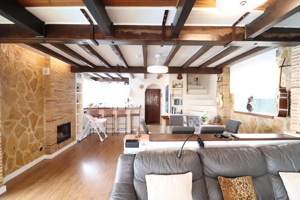 For sale - 3 Bedroom 3 Bathroom House - Detached Villa in Orihuela - Orihuela Costa  - Alicante