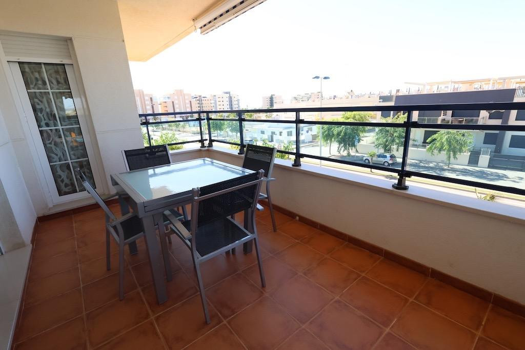 For sale - 2 Bedroom 2 Bathroom Apartment - Penthouse in Orihuela - Mil Palmeras  - Alicante