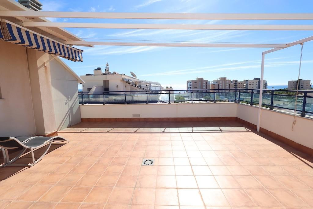 For sale - 2 Bedroom 2 Bathroom Apartment - Penthouse in Orihuela - Mil Palmeras  - Alicante