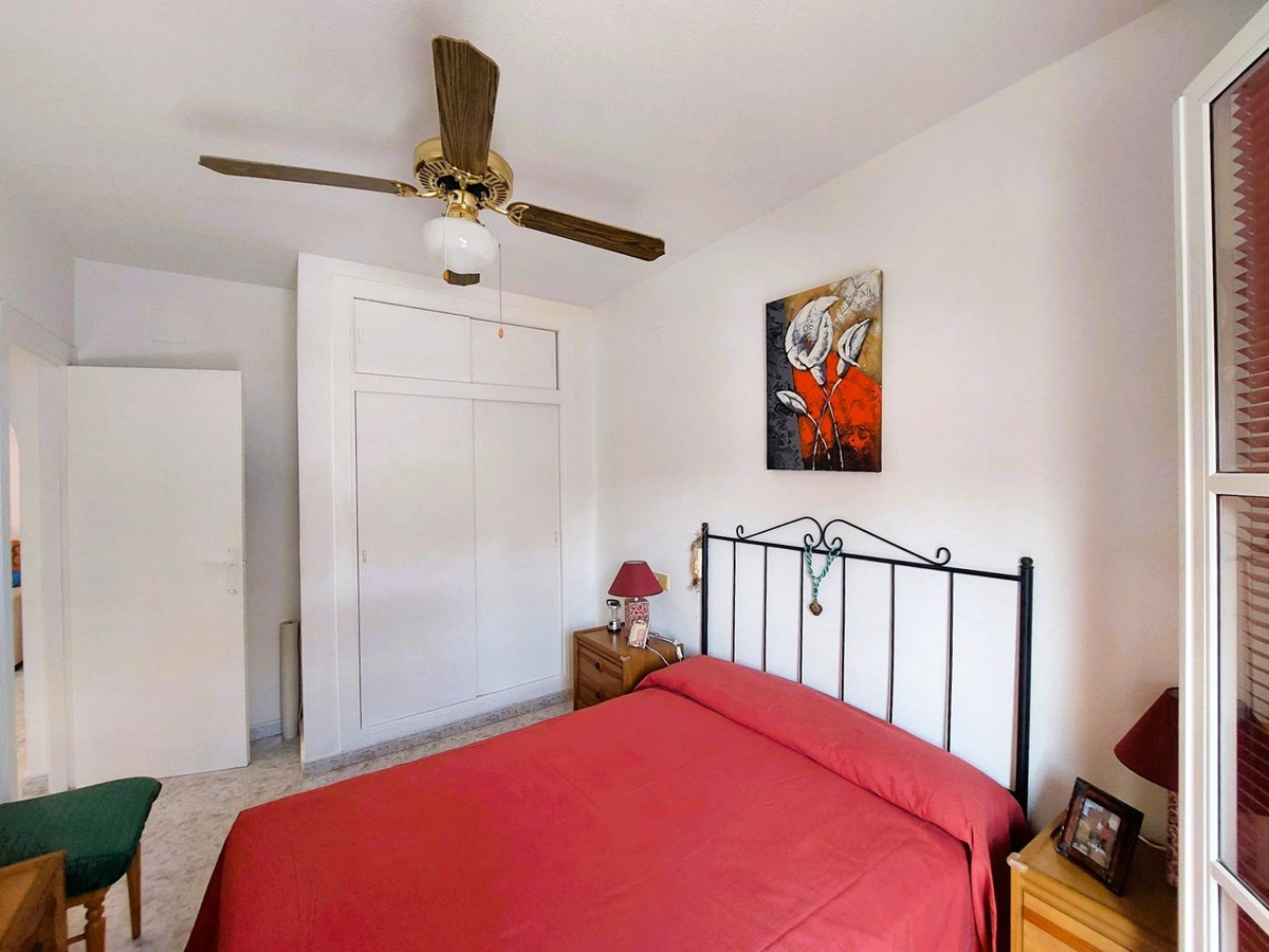 For sale - 2 Bedroom 1 Bathroom House - Penthouse in Playa Flamenca - Playa Flamenca  - Alicante