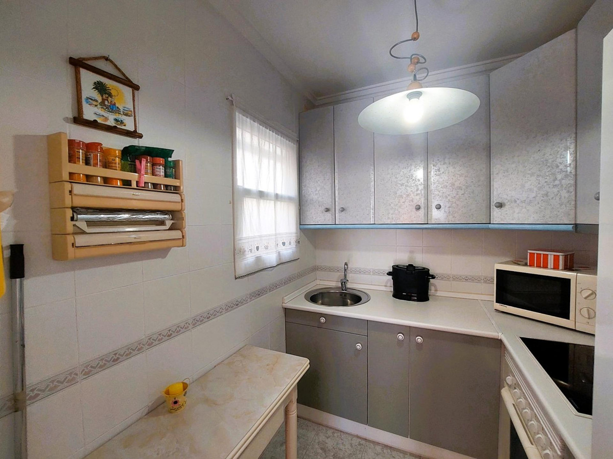 For sale - 2 Bedroom 1 Bathroom House - Penthouse in Playa Flamenca - Playa Flamenca  - Alicante