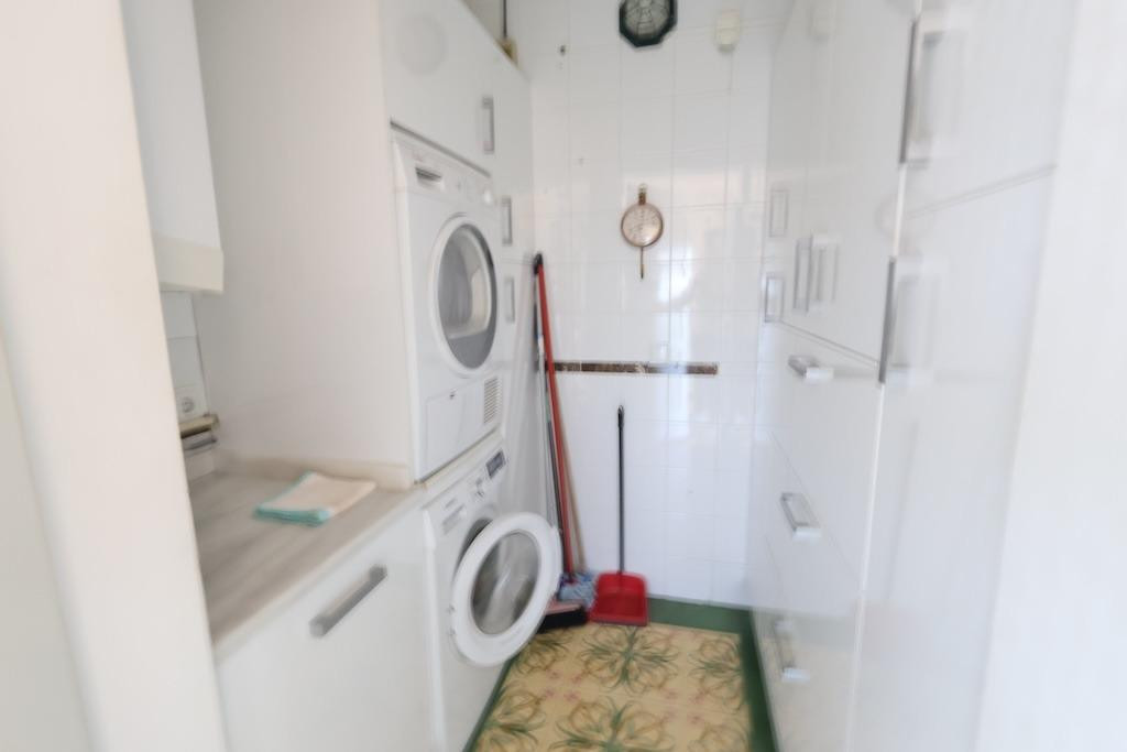 For sale - 4 Bedroom 3 Bathroom House - Detached Villa in Orihuela - Villamartin  - Alicante