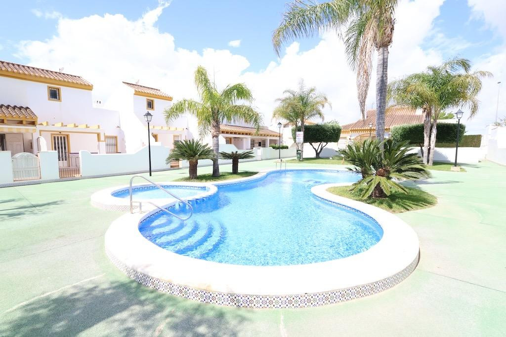 For sale - 2 Bedroom 2 Bathroom Apartment - Duplex in Pilar de la Horadada - Torre de la Horadada  - Alicante