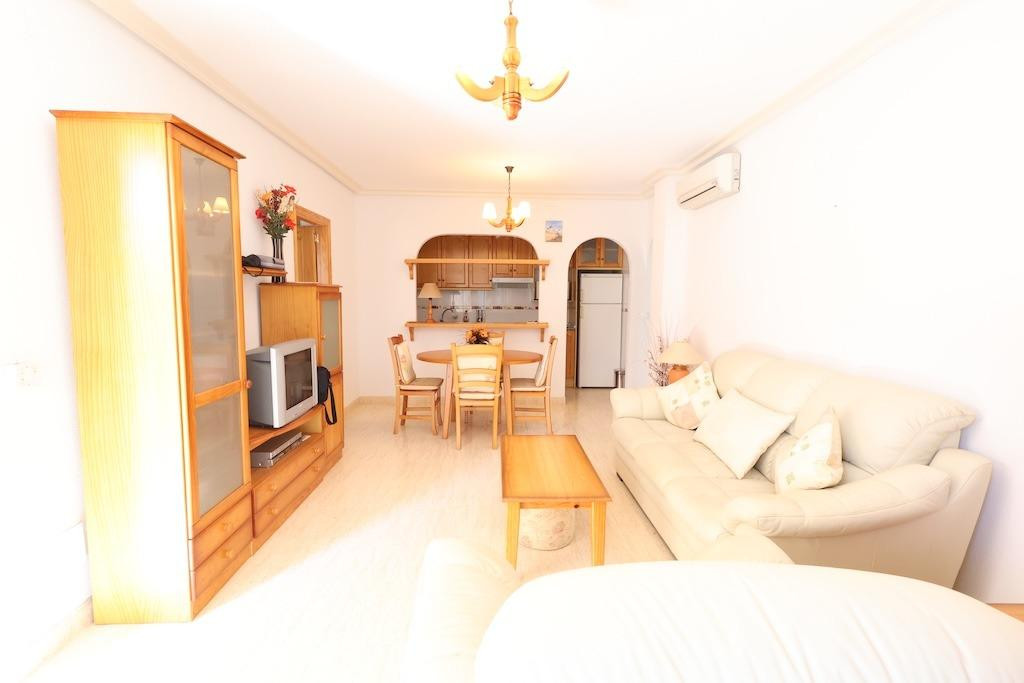 For sale - 2 Bedroom 2 Bathroom House - Bungalow in Orihuela - Punta Prima  - Alicante