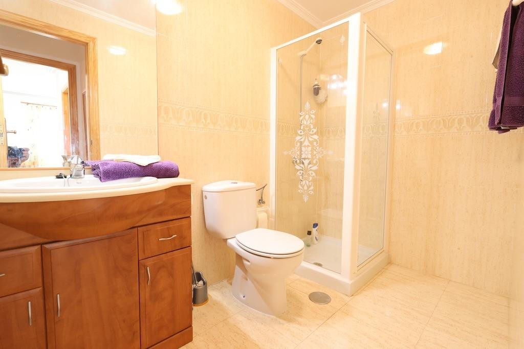 For sale - 2 Bedroom 2 Bathroom House - Bungalow in Orihuela - Punta Prima  - Alicante