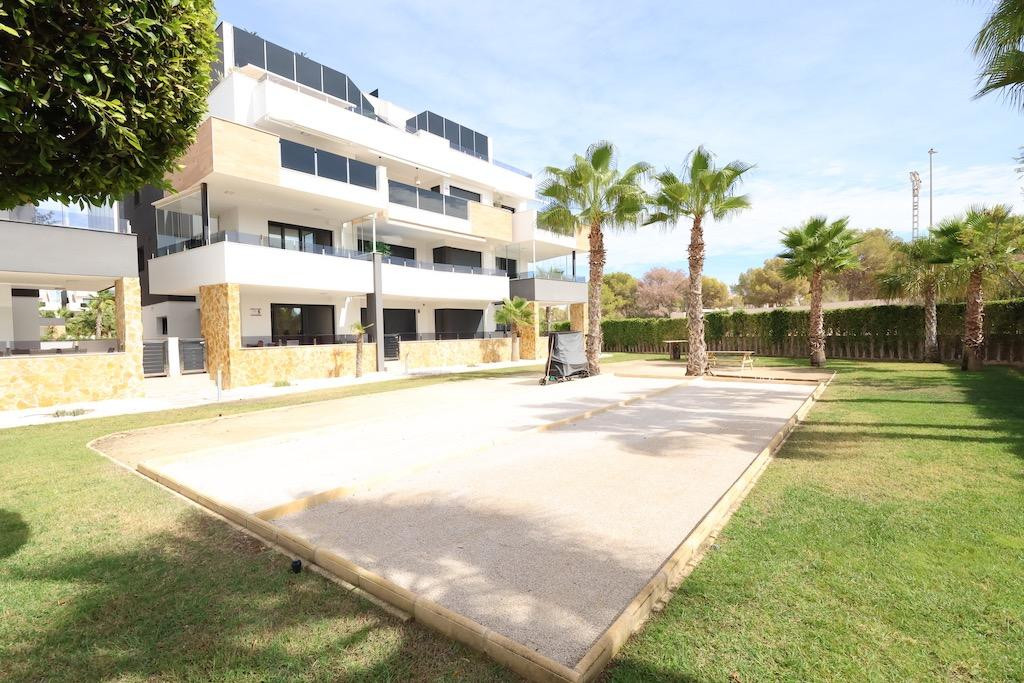 For sale - 2 Bedroom 2 Bathroom Apartment - Ground Floor Apartment in Orihuela - Orihuela Costa  - Alicante