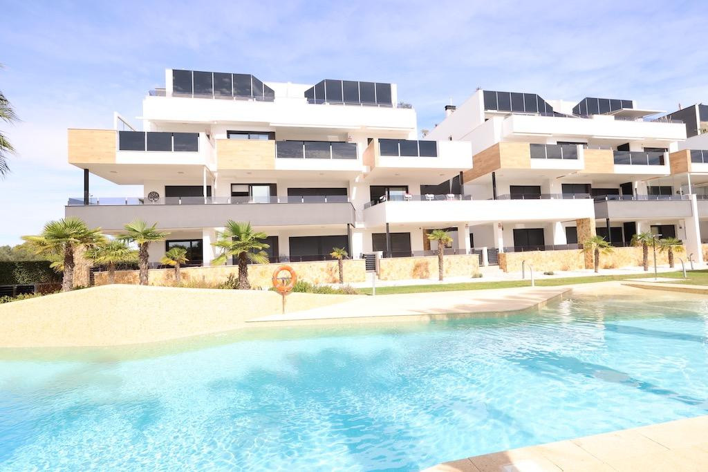 For sale - 2 Bedroom 2 Bathroom Apartment - Middle Floor Apartment in Orihuela - Orihuela Costa  - Alicante