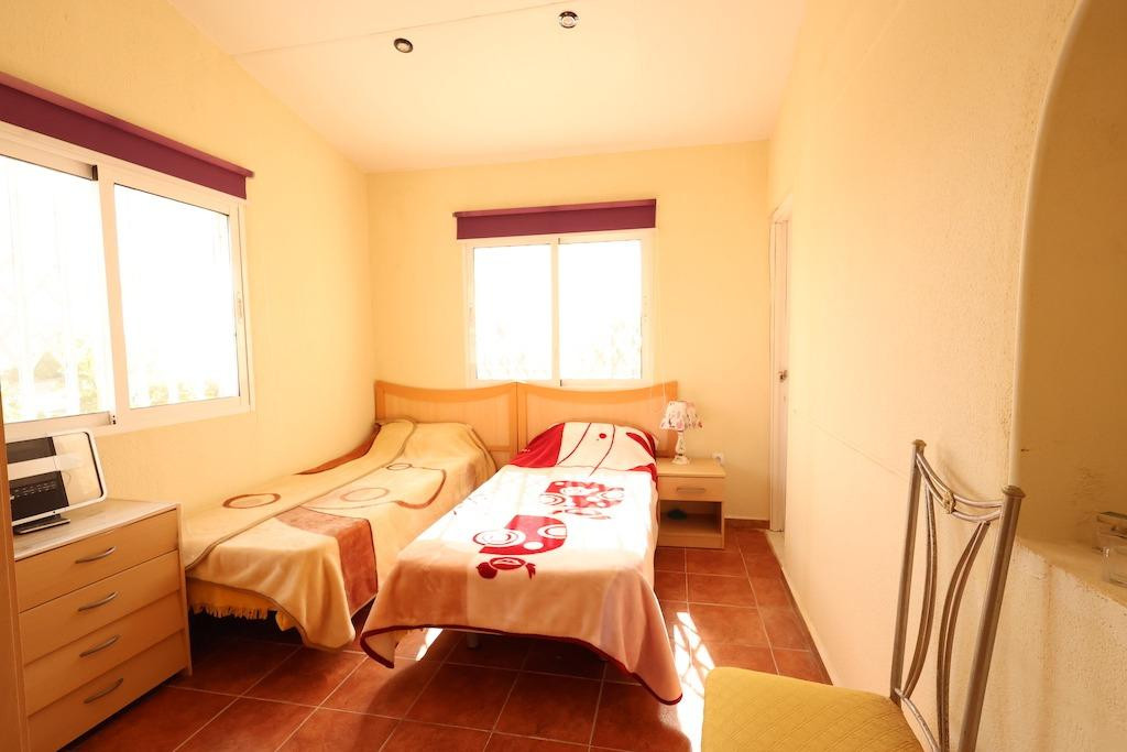 For sale - 4 Bedroom 3 Bathroom Detached Villa in Playa Flamenca - Playa Flamenca  - Alicante