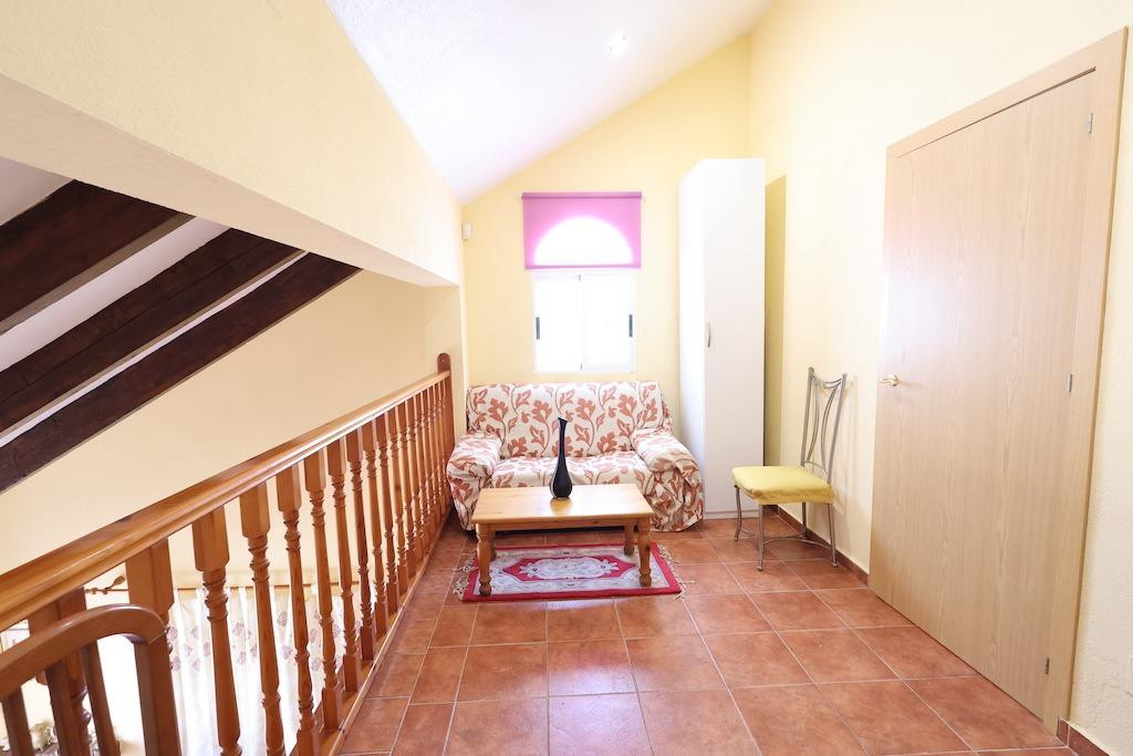 For sale - 4 Bedroom 3 Bathroom Detached Villa in Playa Flamenca - Playa Flamenca  - Alicante
