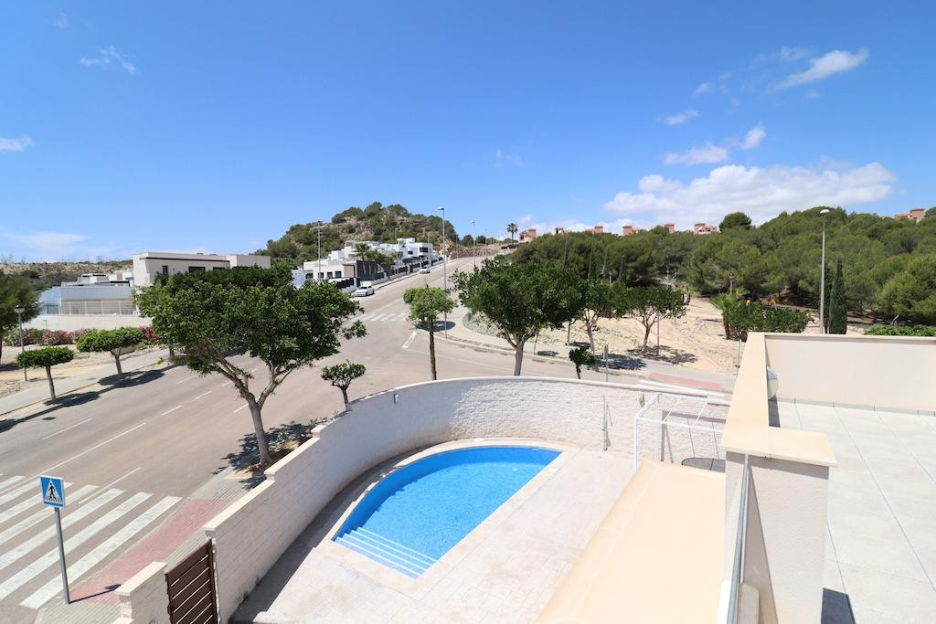 For sale - 3 Bedroom 2 Bathroom House - Detached Villa in San Miguel de Salinas - San Miguel de Salinas Centro  - Alicante