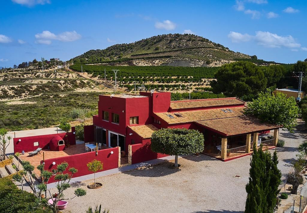 For sale - 4 Bedroom 3 Bathroom House - Finca - Cortijo in Orihuela - Torremendo  - Alicante