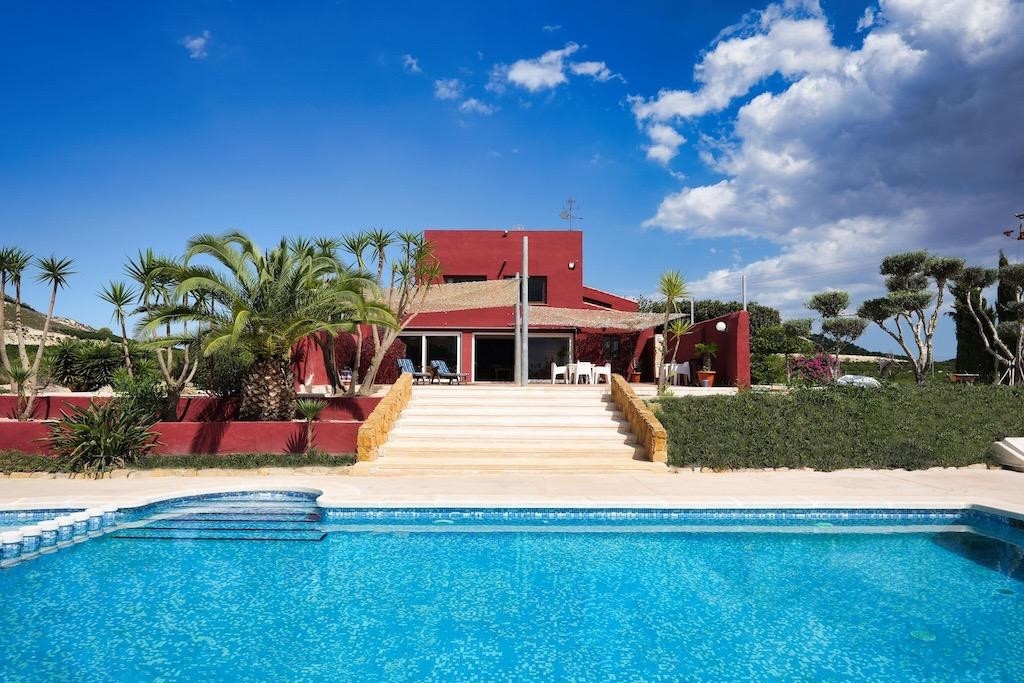 4 Bedroom 3 Bathroom House - Finca - Cortijo in Orihuela