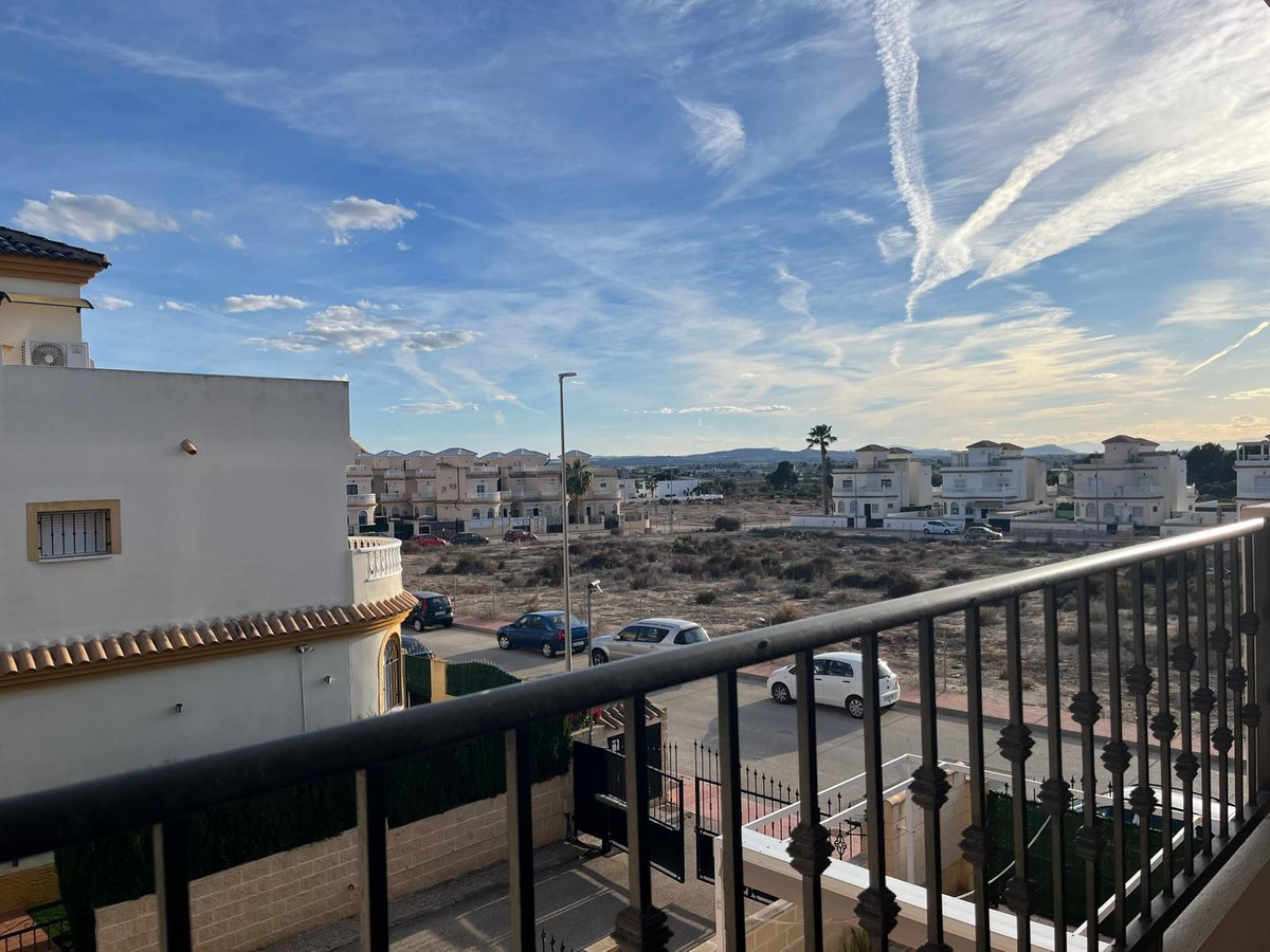 For sale - 2 Bedroom 1 Bathroom Apartment - Top Floor Apartment in San Fulgencio - San Fulgencio Centro  - Alicante